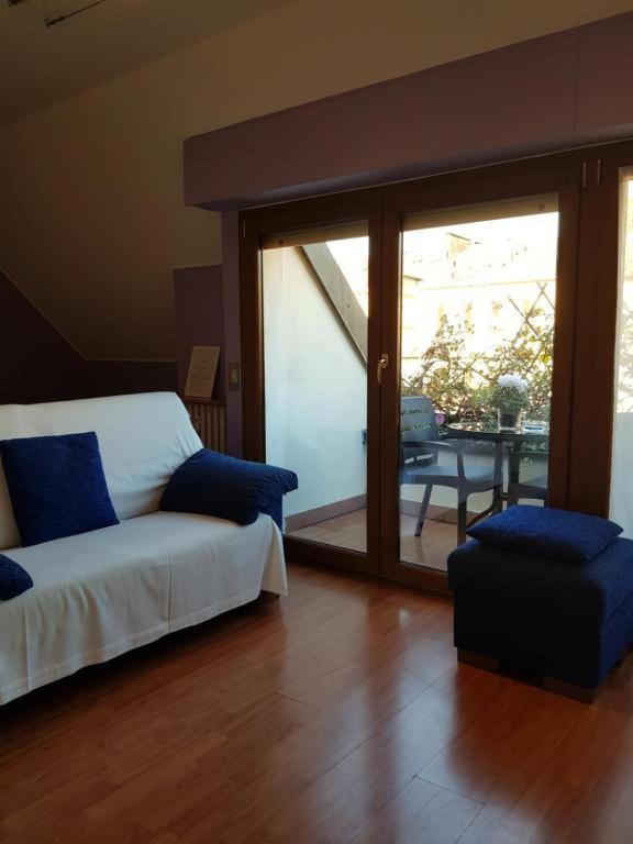 The Boheme Vintage Junior Suite ---- Cozy & Quiet & Comfortable With Private Bathroom & Fully Equipped Kitchenette & Cozy Balcony - Lift To 4Th Floor - Metro' Verde -Green Subway Porta Genova 밀라노 외부 사진